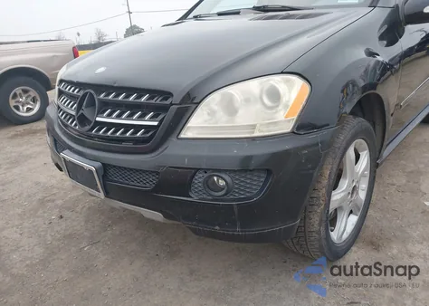 2008 Mercedes-Benz Ml 350 4Matic z USA, uszkodzony, nr VIN 4JGBB86E68A385327